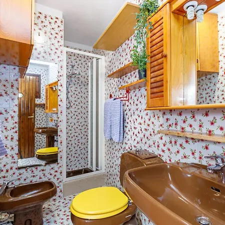 Raggi Apartment Toscolano Maderno