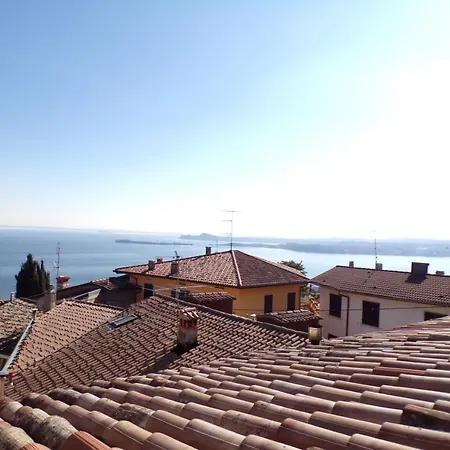 Apartment Raggi *